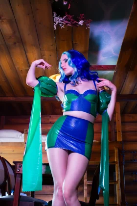 AMPHITRITE mini skirt size M